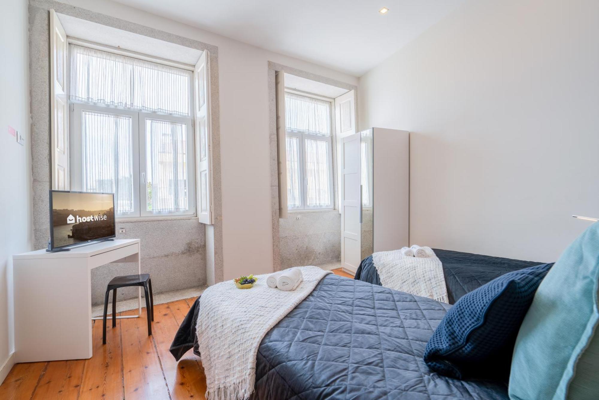 Host Wise - Sweet Bright Flats - City Center Πόρτο Δωμάτιο φωτογραφία